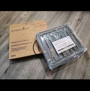 Pampered Chef Deluxe Air Fryer Fruit Leather Trays